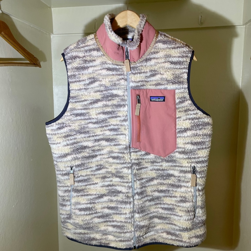Patagonia Women’s Fleece Vest Pink Pattern x large